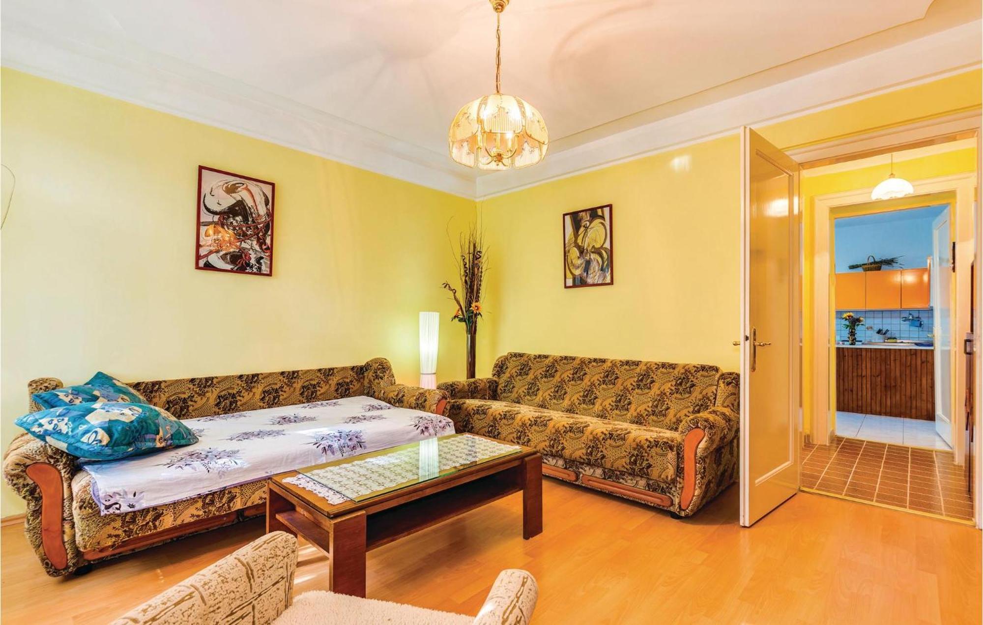 1 Bedroom Beautiful Apartment In Bakar Dış mekan fotoğraf