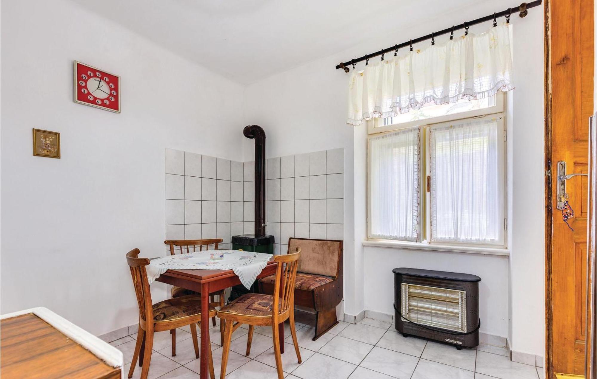 1 Bedroom Beautiful Apartment In Bakar Dış mekan fotoğraf